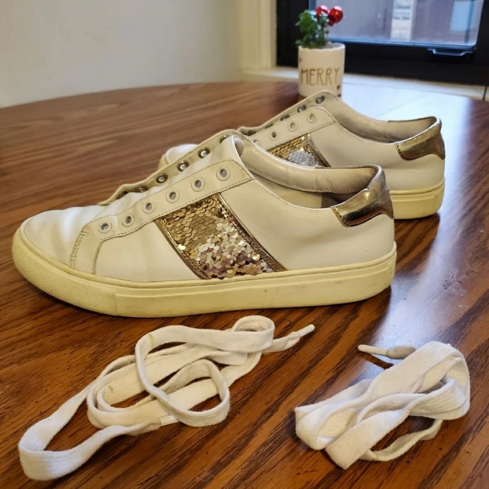 Tory Burch Sneakers